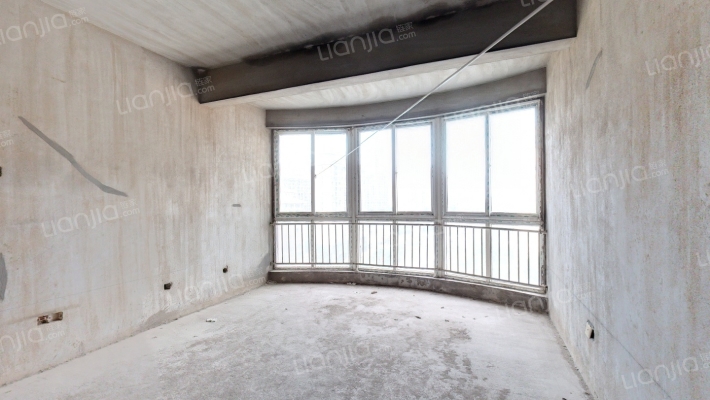 新天第凤凰小区二手房实景图