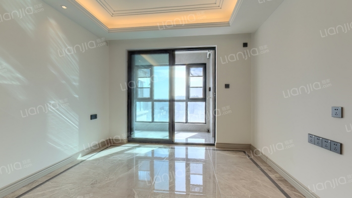 万科民安云城二手房实景图