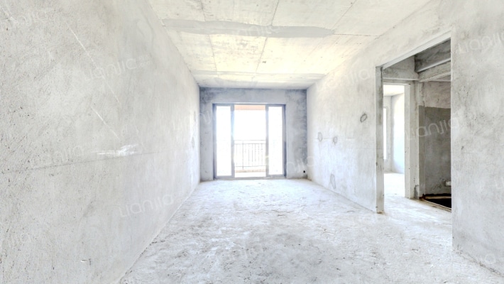 建曙高尔夫1号二手房实景图