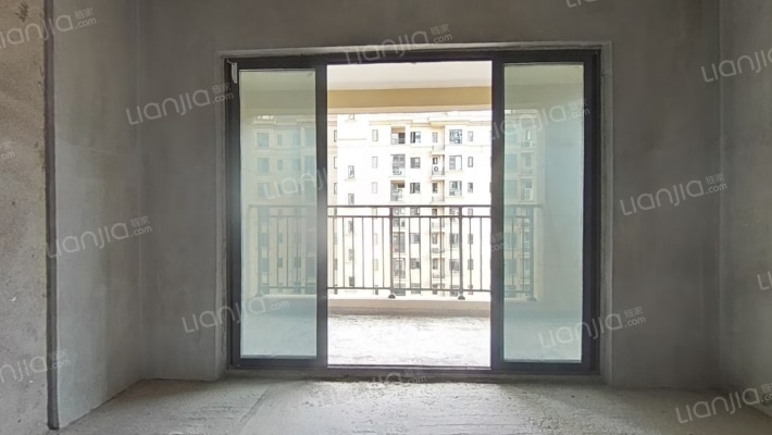 美的梧桐庄园二手房实景图