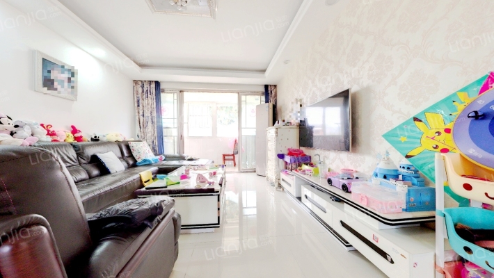 七七0弄二手房实景图