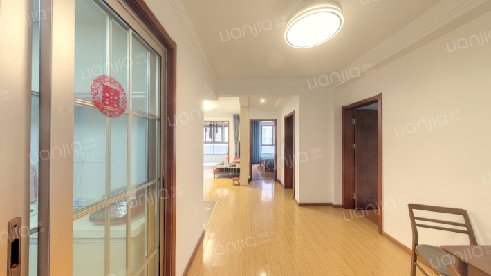 禹洲中央广场C区二手房实景图