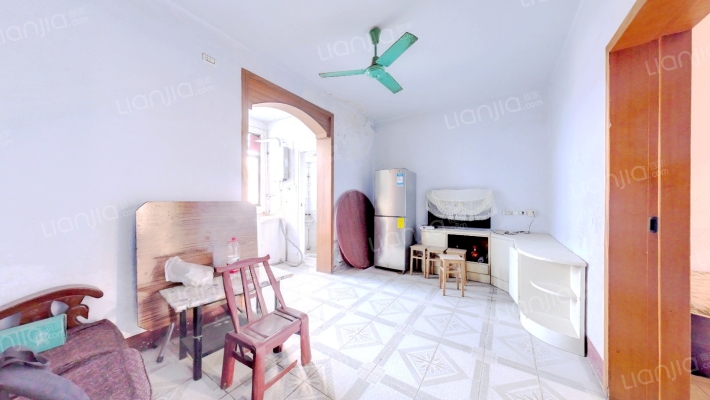 襄阳轴承厂11/12街坊二手房实景图