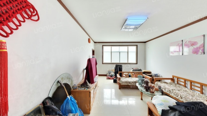 郑百家属院二手房实景图
