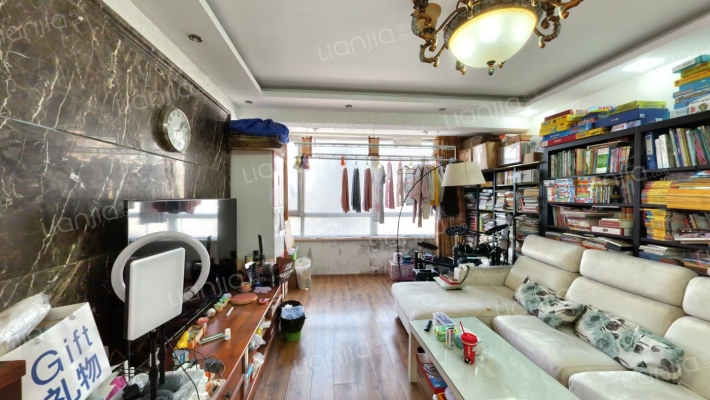 巴塞罗那二手房实景图