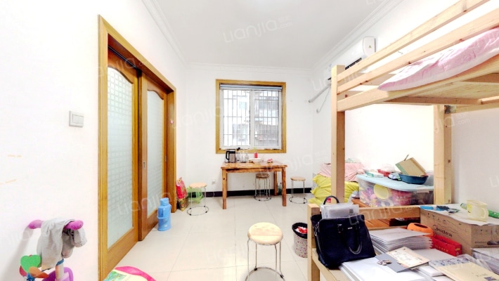 龙桥新村二手房实景图