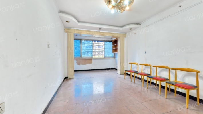 文苑路70号二手房实景图