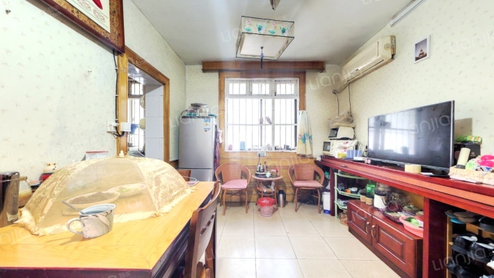 西园新村二手房实景图