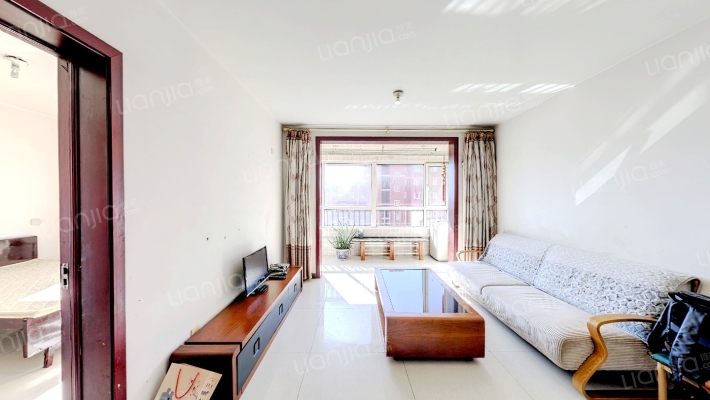 天滋嘉鲤北区二手房实景图