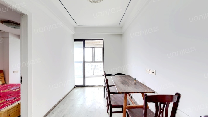 盛泰嘉苑二手房实景图