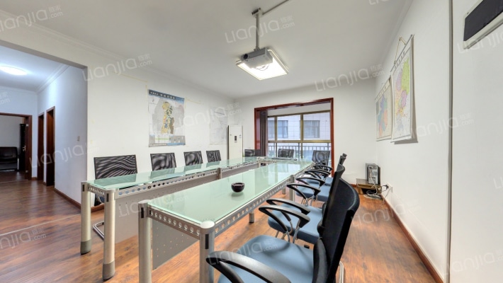 红岩东郡二手房实景图