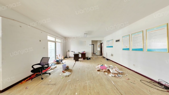 辰宫双河湾二手房实景图