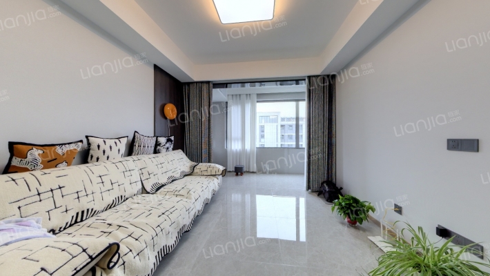 中建翰林雅境二手房实景图