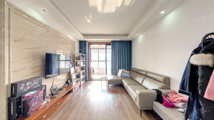 万达华府二手房实景图