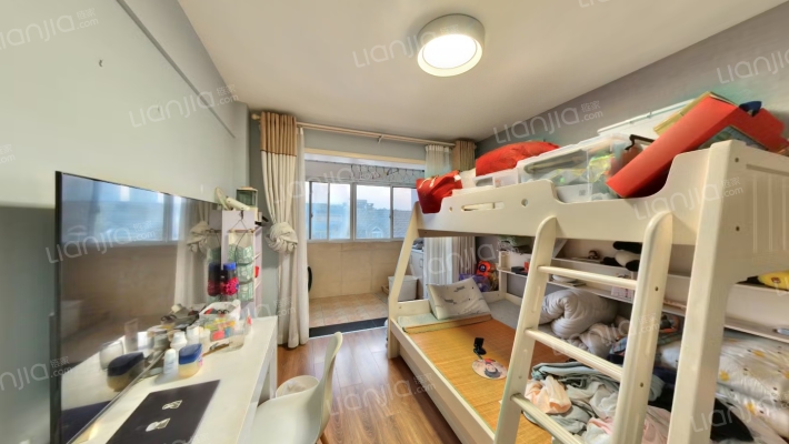 湖西街4号二手房实景图