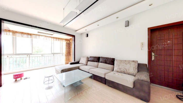 麓兰春都二手房实景图