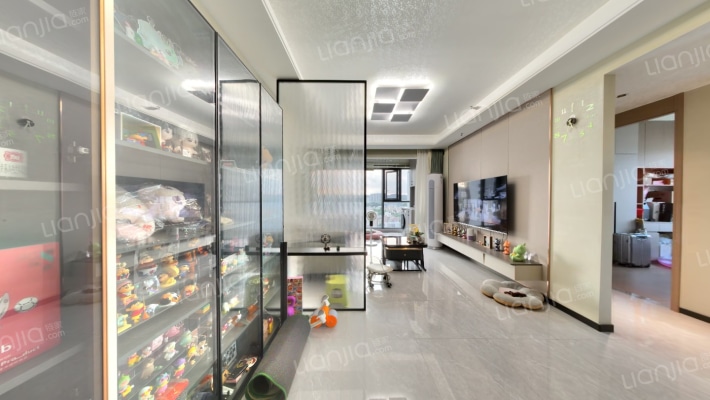 保利勤诚达誉都二手房实景图