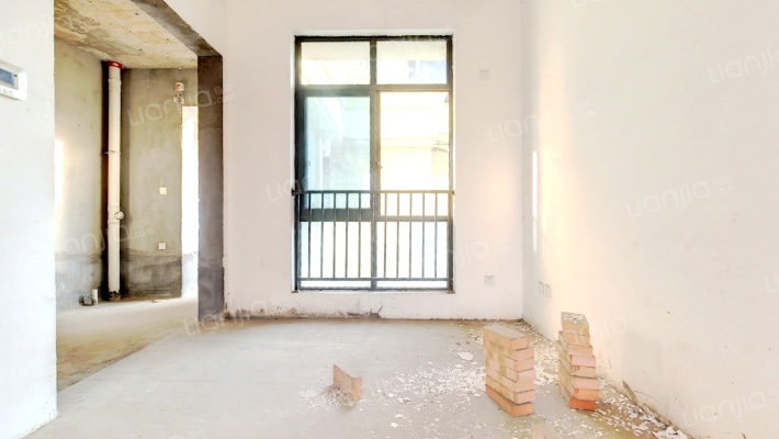 花雨树二手房实景图