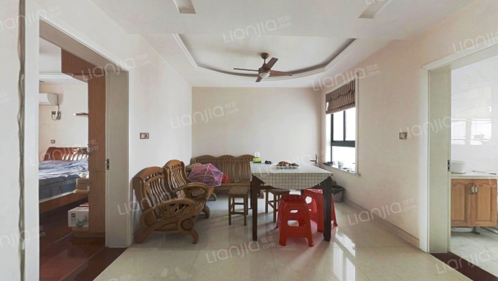 漕湖花园七区二手房实景图