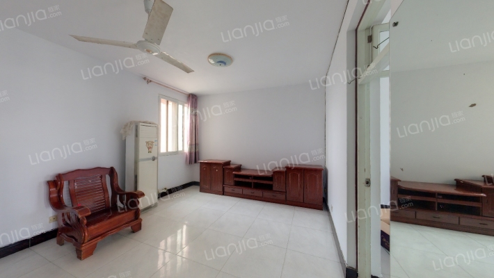 伊园小区二手房实景图