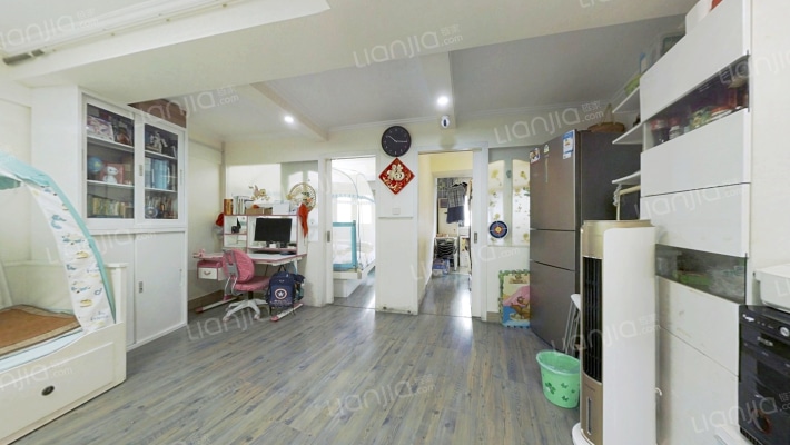 金鹏大厦二手房实景图