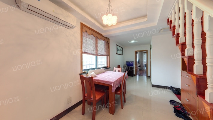 南江枫林西区二手房实景图