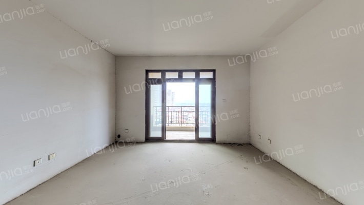 观湖园一期二手房实景图