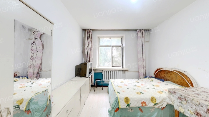 气象局家属楼二手房实景图