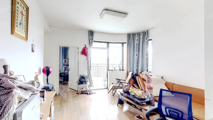 江南新港公寓二手房实景图