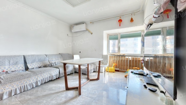 易道郡玫瑰公馆二期二手房实景图