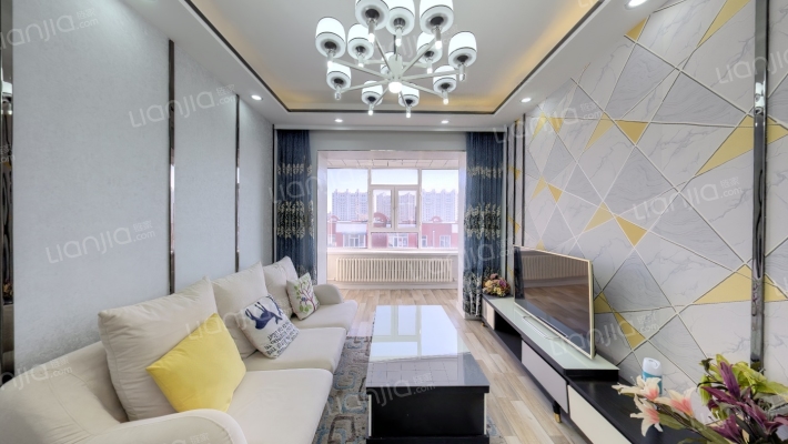 一汽38街区二手房实景图