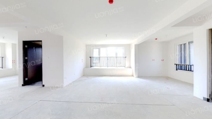 九龙仓雍景山二手房实景图