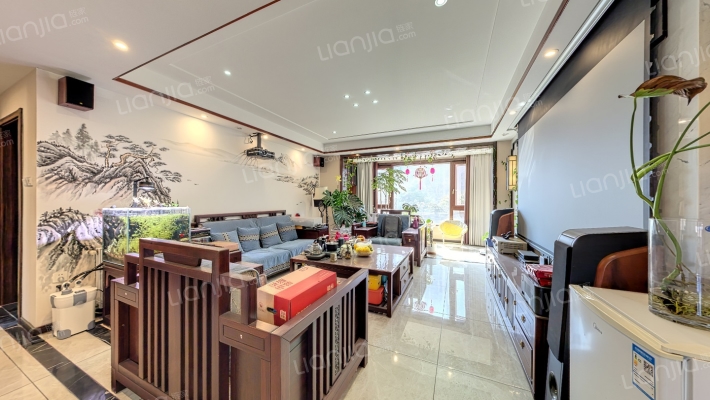 绿地悦城B区二手房实景图