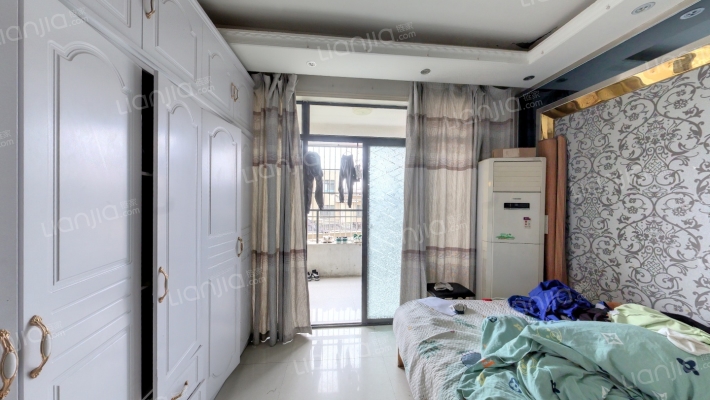 锦城财富广场二手房实景图