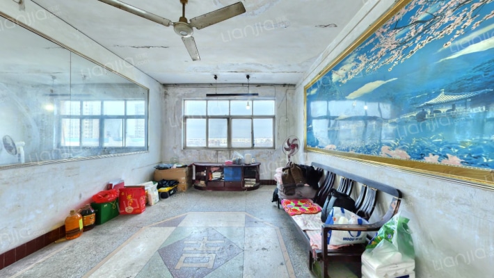 一小家属院二手房实景图