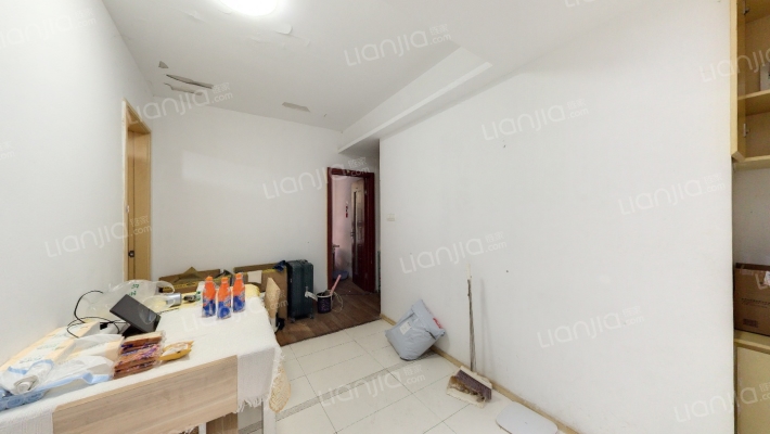 德盈国际广场二手房实景图