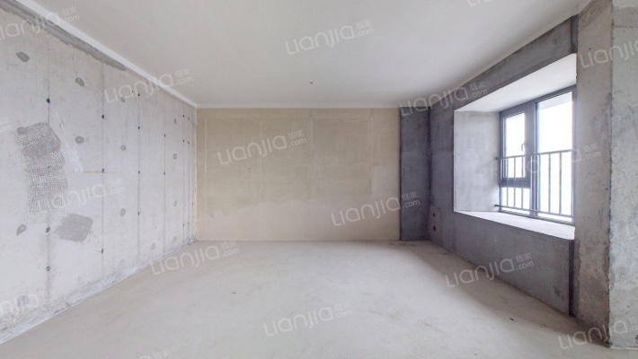 融创珞瑜路95号二手房实景图