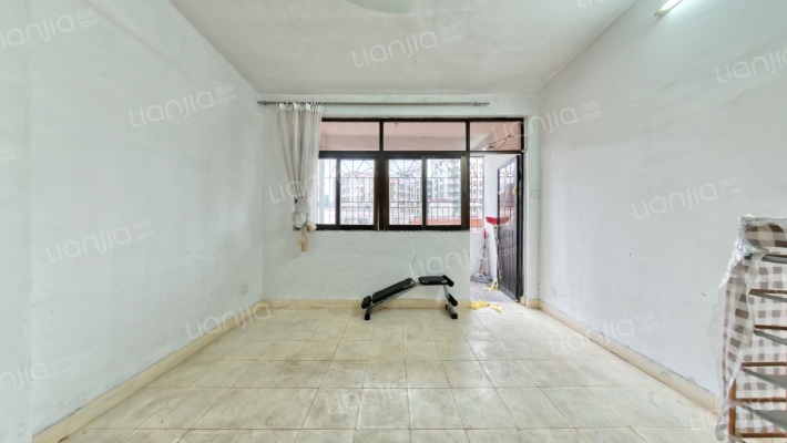 建兴楼二手房实景图