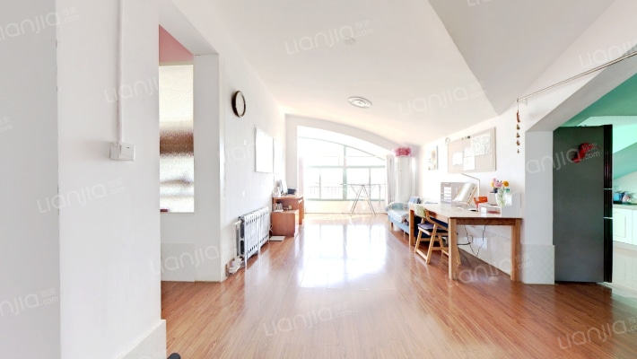 飞龙苑二手房实景图