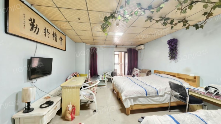 佳纷天地二手房实景图