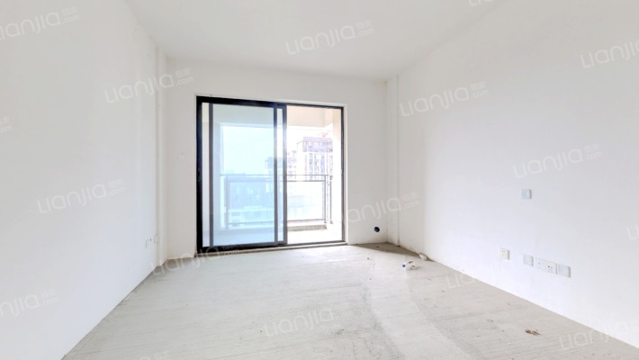 百伦山水居二手房实景图