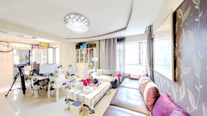 巴塞罗那皇家特区二手房实景图