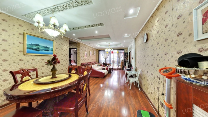 棕榈湾三期二手房实景图