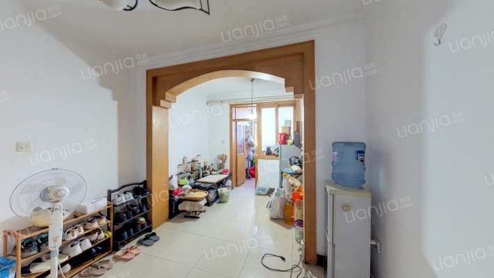 苑东街8号二手房实景图