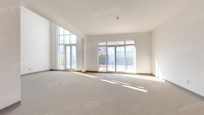 龙湖滟澜海岸二手房实景图