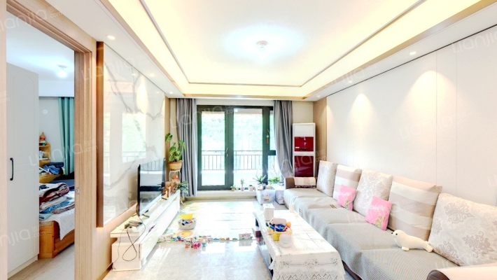 金地城E10二手房实景图