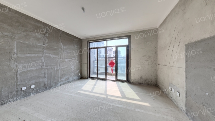 北大资源颐和翡翠府二手房实景图