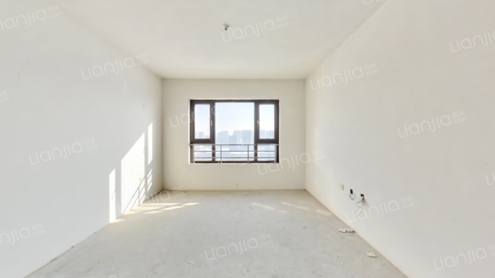 爱达·晶品二手房实景图