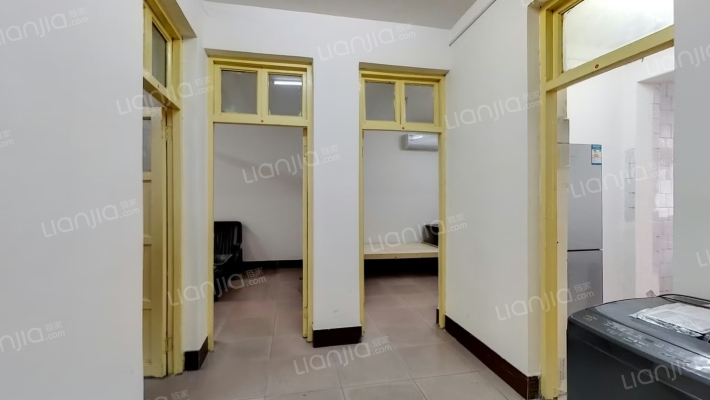 周口师范学院老校区教师公寓二手房实景图
