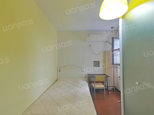 合租·鲁商蓝岸国际三期 2居室 南卧